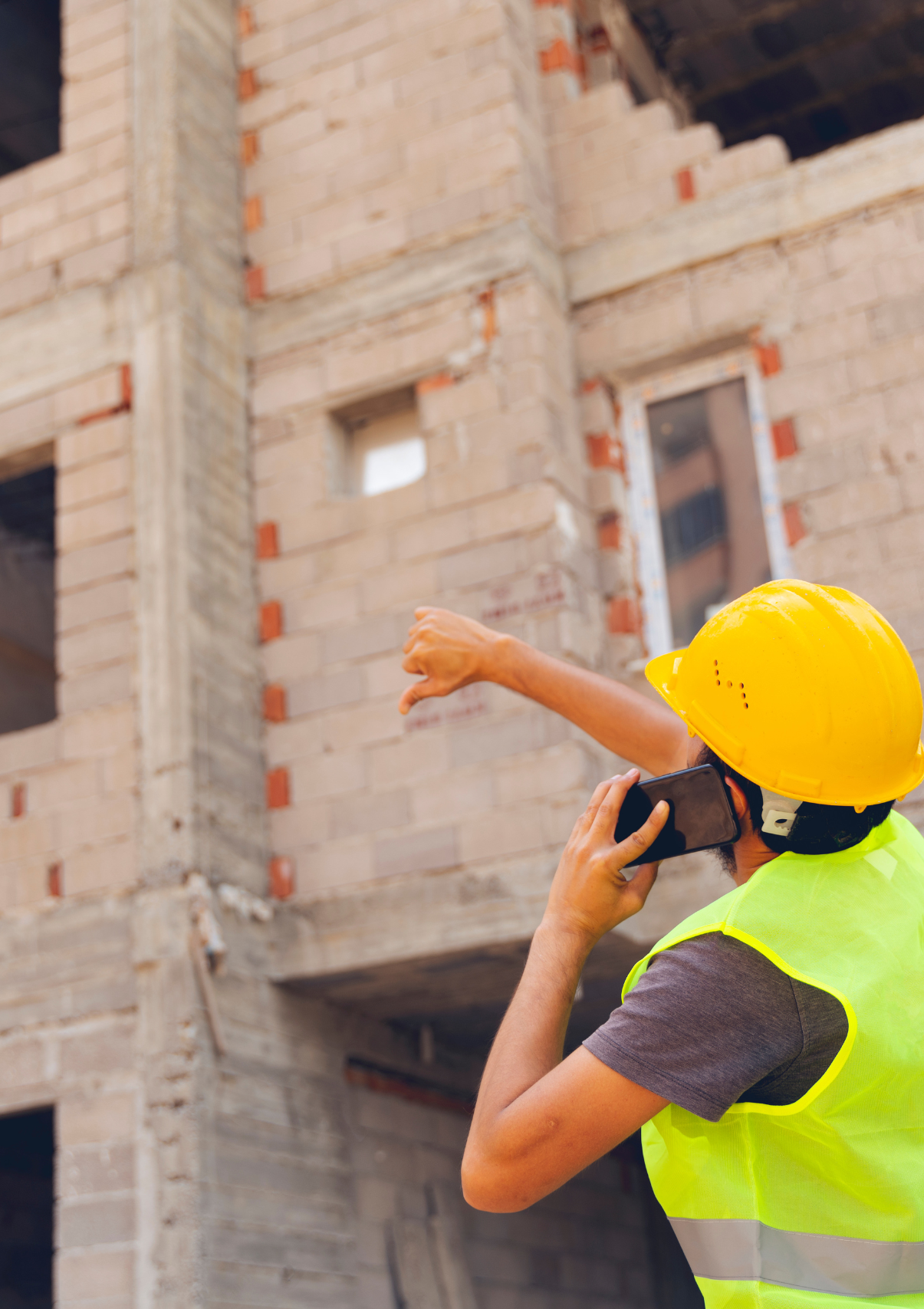 Engineer contacts Florida construction defect lawyers